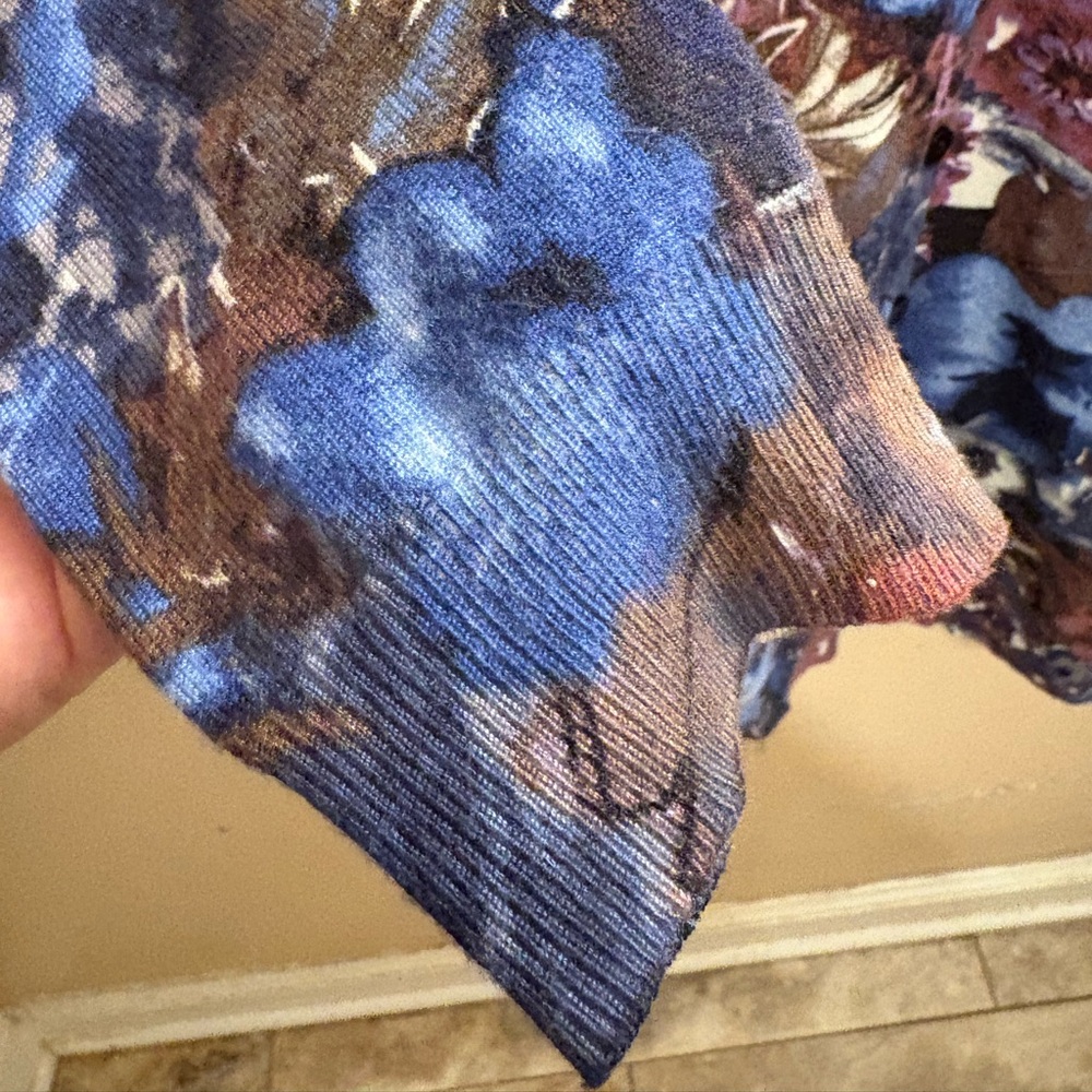 Joseph A. Floral Cardigan Sweater Blue/Purple Women’s Small - Picture 3 of 7